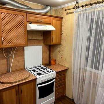 Оредна квартири біля кафе Father