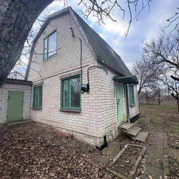 Дача за селом Привільне Запорізької області