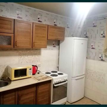 2 кімнатний будинок,за Троещиной,з парковкой та альтанкой