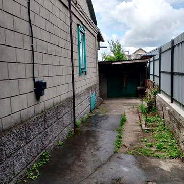 Продається великий будинок на пос. Строителей  V. M.