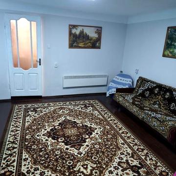 Оренда 2 кімнатна квартира вул. Балана