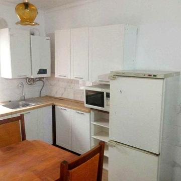 В оренду будинок на виїзді з міста