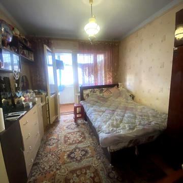 Продаж 4к Квартира Парусна вулиця