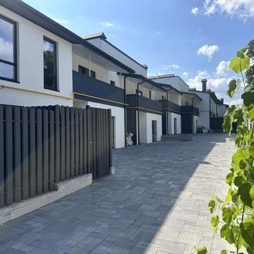 Продам таунхаус під чистову! Центральні комунікації Є-Оселя