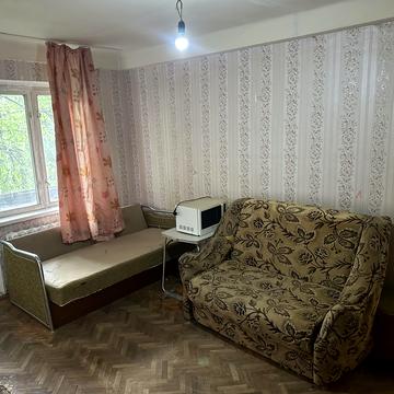 Васильківська вул., 49к1