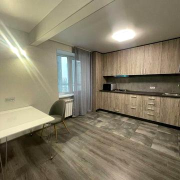 2 кімн.квартира в новобудові біля ТРЦ Київ