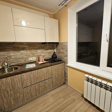 2 комнатная, метро Студенческая