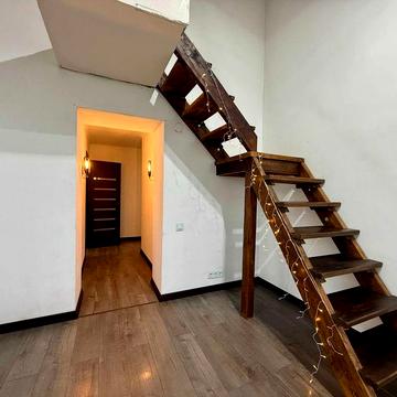 Дворівнева квартира з ремонтом, мінімальне оформлення, держ.програми ЖК Мінеральний