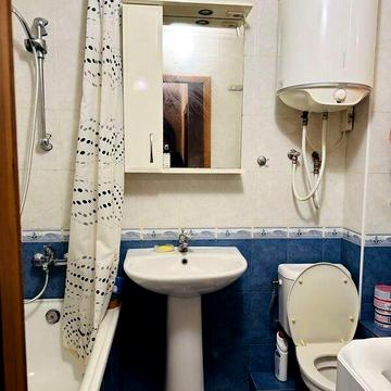 Довгострокова оренда 3к Квартира Кондратюка Юрія вулиця