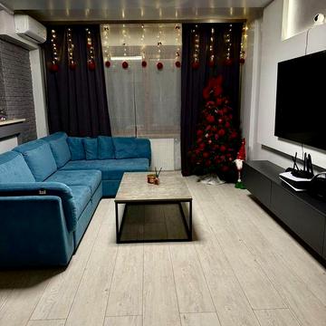 Продаж 3-кімнатноі квартири. Озерна