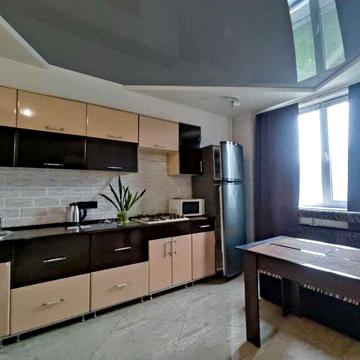 Велика 1 кімнатна квартира в газовому будинку