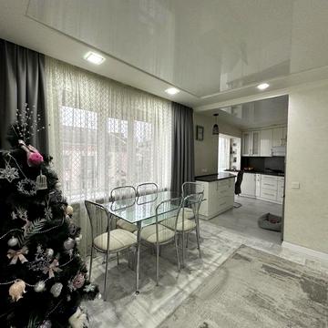 Продається 3 кімнатна квартира по вул. Острозького