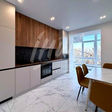 1 кімнатна, центр, 5 поверх ЖК Містечко центральне