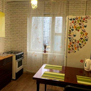 Оболонь ( метро – 200 м.) Героїв Полку "Азов" (Малиновського) 15.