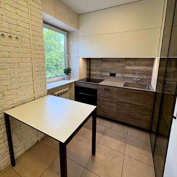 # Шикарна 2 кім.квартира в Центрі міста