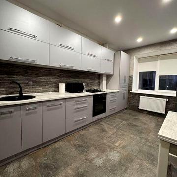 Квартира на Митниці в ЖЕ Сімейний Люкс