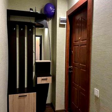 Продам 1к квартиру Новые Дома Метро Дворец Спорта. Кап. Ремонт