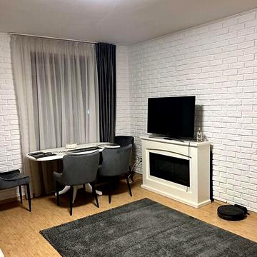 Довгострокова оренда 3к Квартира Дівоча