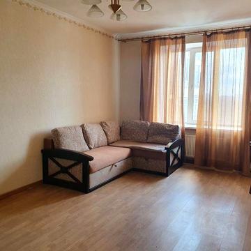 Сдам 2 комнатную кв жк 7 Самураев