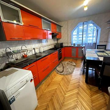 Постанови, Продаж 3 кім квартири в центральній частині зміста