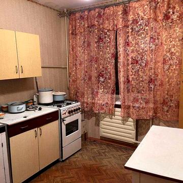 2 кімнатна квартира в Чернігові. Ринок Нива, універмаг Сіверський.