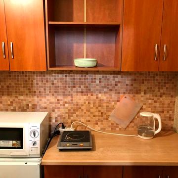 Здаю в оренду 1 кімнатну гостинку, метро Дорогожичі