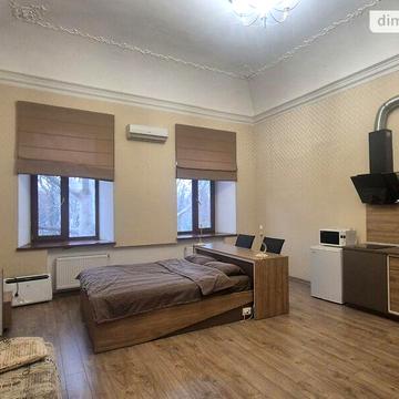 Довгострокова оренда 1к Квартира Соборна площа