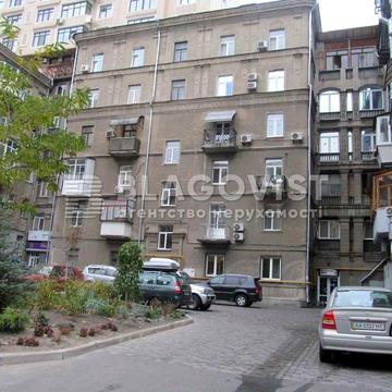 Бессарабська пл. Колосальний трафік. Майдан Незалежності 400м.кв