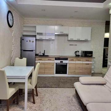 Оренда двокімнатної квартири ,  пр-т Мира 25