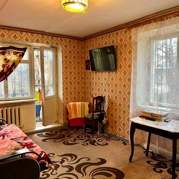 Продам 3 к.квартиру,р-н "Житломасив",вул.Металістів,4