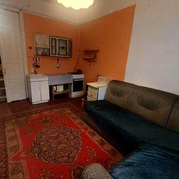 Сдам 3к квартиру-студию центр города(ул.Троицкая)