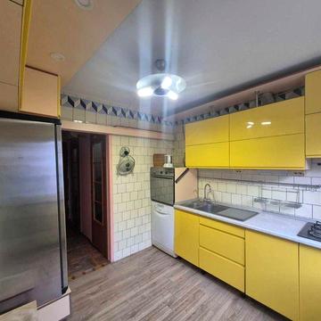 Продам 3 Ком. квартиру на Фонтане ул. Солнечная