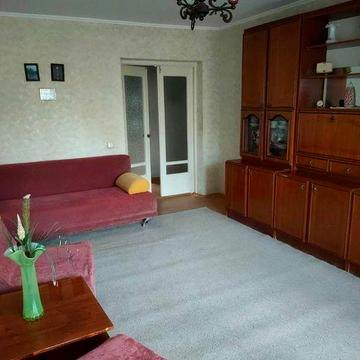 Аренда 2-х к. квартиры в центре Корабельного района.