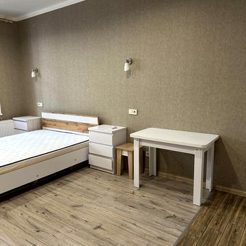 Євгена Коновальця вул. (Щорса), 36-Е