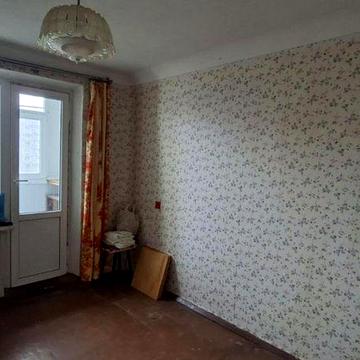 Продам 2 кім з лоджією Дніпрова р-н ФЦ Апельсин. СЕРТИФІКАТ.