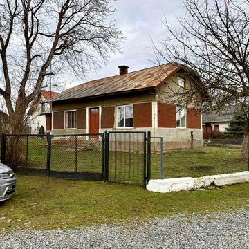 Продаж будинку с.Нежухів