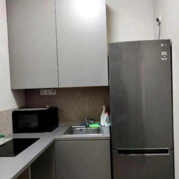 Івана Мазепи просп. (Петровського), 31