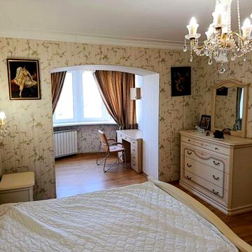 Вавилових 15а, 14/16, 140/53/40, три спальні, м Сирець 1.5 км, 10 хв