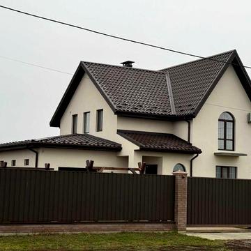 Затишний будинок Вашої мрії! Будинок з укриттям, гаражем та садом!