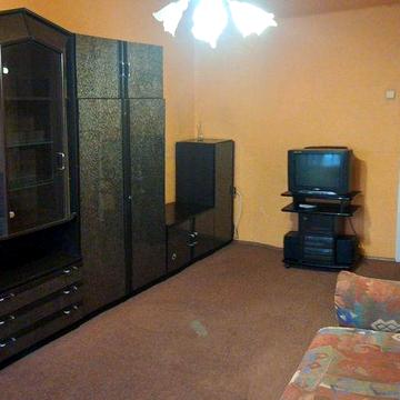 Ст.м. Мінська, вул. Л.Лукяненка 1 в