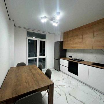 Оренда двокімнатної квартири вул. Кульпарківська новобуд + паркінг