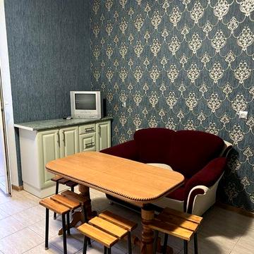 Оренда 1к квартири Вишняківська 9