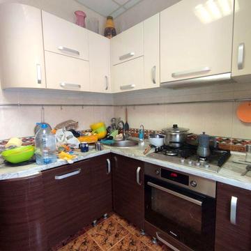 Центр. Продам 2-х кімн. квартиру.