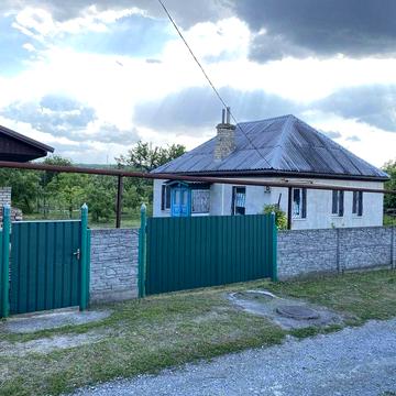 Сдам дом в пгт.Карнауховка