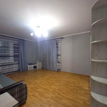 Здаю простору 1к квартиру біля школи, садочку, 5 хв до електрички