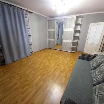 Здаю простору 1к квартиру біля школи, садочку, 5 хв до електрички