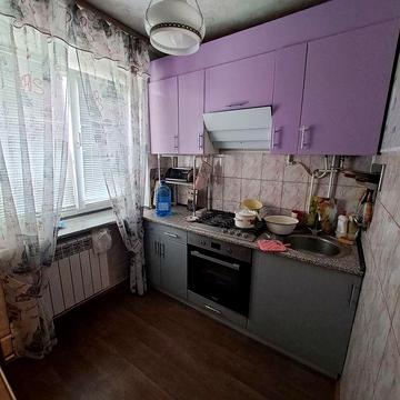 Сдаю 3 комнатн квартиру, Кораб район