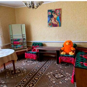 Продам будинок  хату