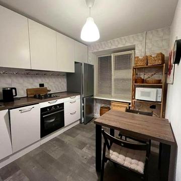 Оренда 2 кімнатна квартира вул. Раковського