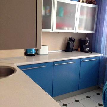 Здам 1 кім. квартиру на Добровольського(В. Великого)СВІТЛО НЕ ВИМИКАЮТ